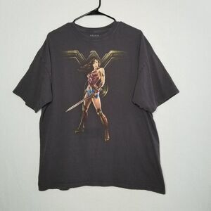 Wonder Woman Brown T-Shirt XL (46/48), DC Comics Graphic Superhero Fan